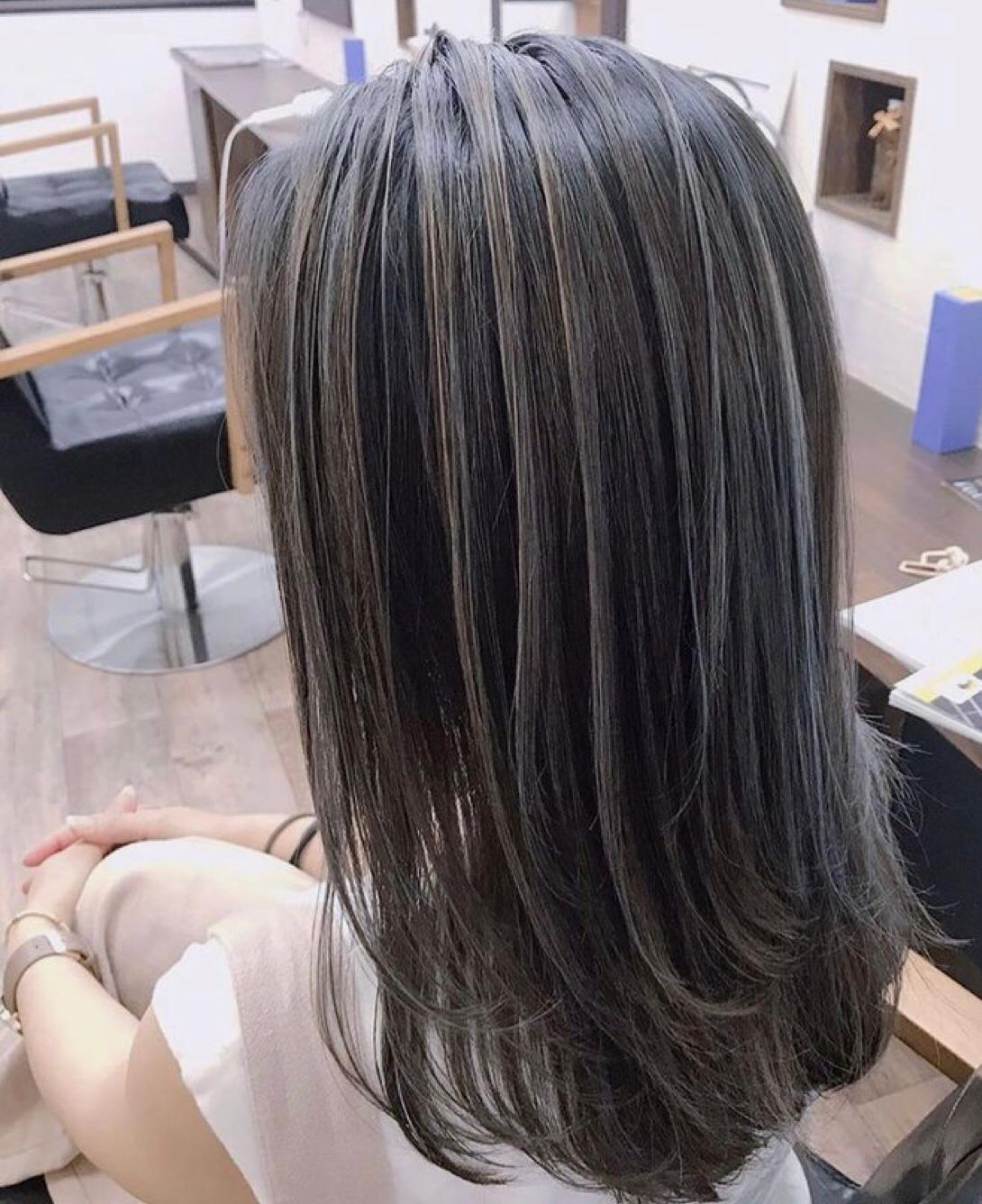 作品參考 / 最新消息:全店定時消毒, 空間寬闊, 安心享受髮型服務 ❤